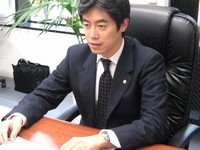 千代田区　税理士・ファイナンシャルプランナー（CFP）　税理士法人　服部会計事務所の服部英樹先生を取材！！　写真1