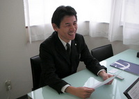 横浜市　司法書士　司法書士田丸事務所の田丸正幸先生を取材！！　写真