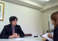 新宿区　社会保険労務士　行政書士　和田社労行政法務事務所の和田恵一先生を取材！！　写真