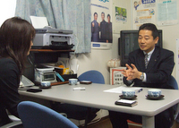 神奈川県川崎市 保険相談センター株式会社ベストの安藤勝也社長を取材！！　写真