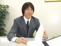 千代田区　弁護士　フランテック法律事務所の金井高志先生を取材！！　写真