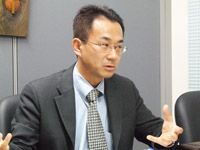 中央区 税理士法人HOPの小川先生を取材！！　写真